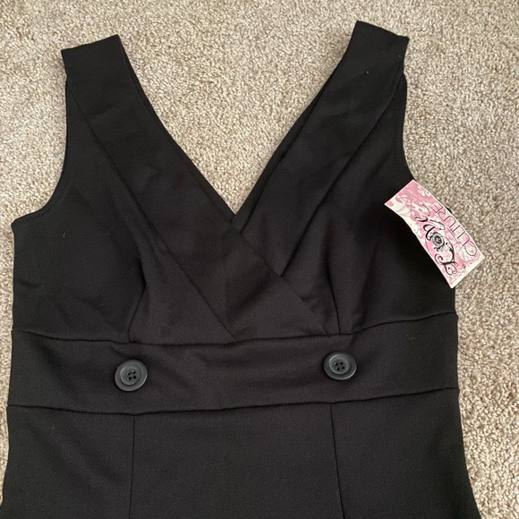 Mini black dress. - Picture 2 of 2